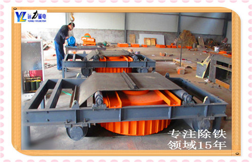濰坊高效油冷自卸式電磁除鐵器 廠(chǎng)家